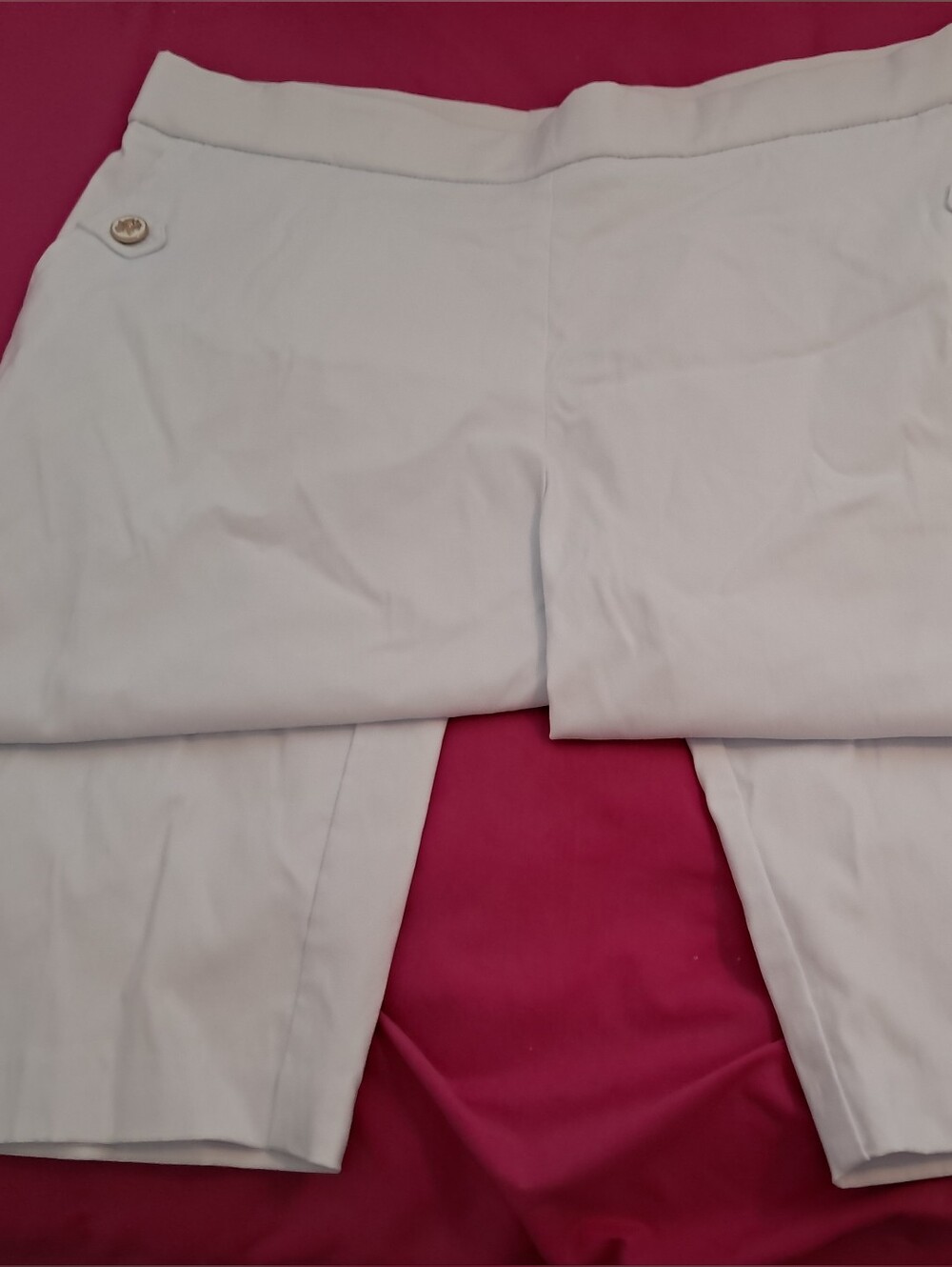 Counterparts White Women’s Stretch Capri NWT 2x